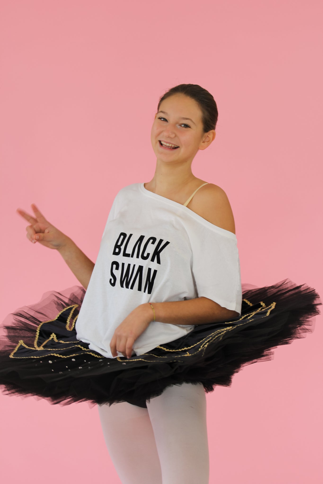 T-SHIRT BLACK SWAN